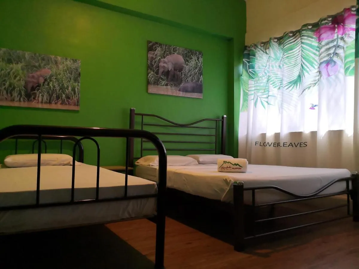 Akinabalu Youth Hostel Kota Kinabalu Malaysia